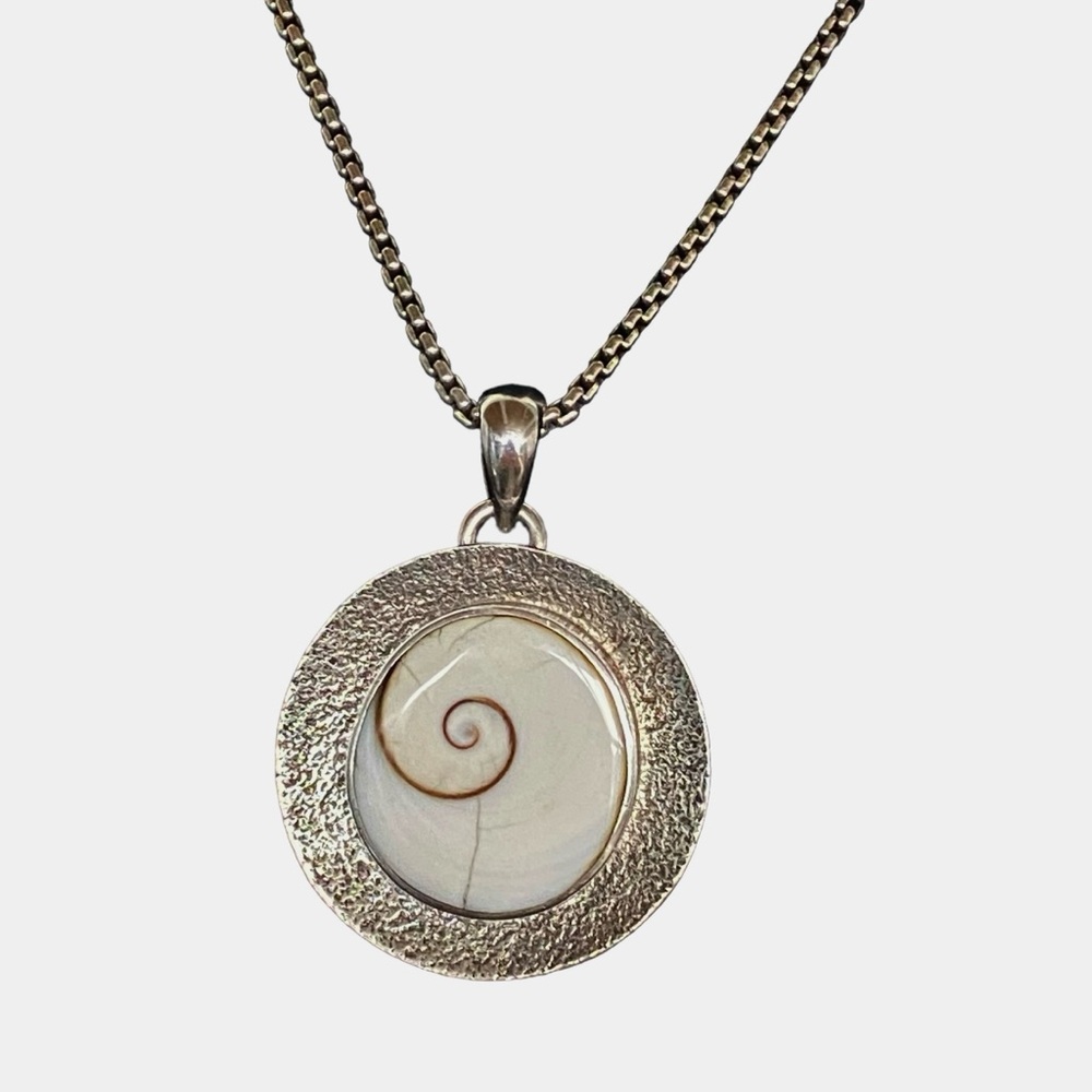 Tracey Mayer Shiva Shell Pendant in 950 Sandblasted Sterling Silver